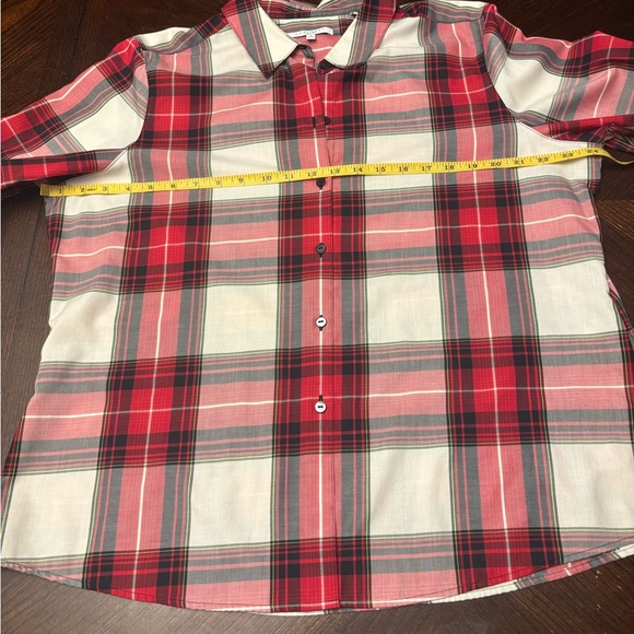 Foxcroft Women’s Wrinkle Free Red and White Plaid Button-Up Shirt - Picture 3 of 6